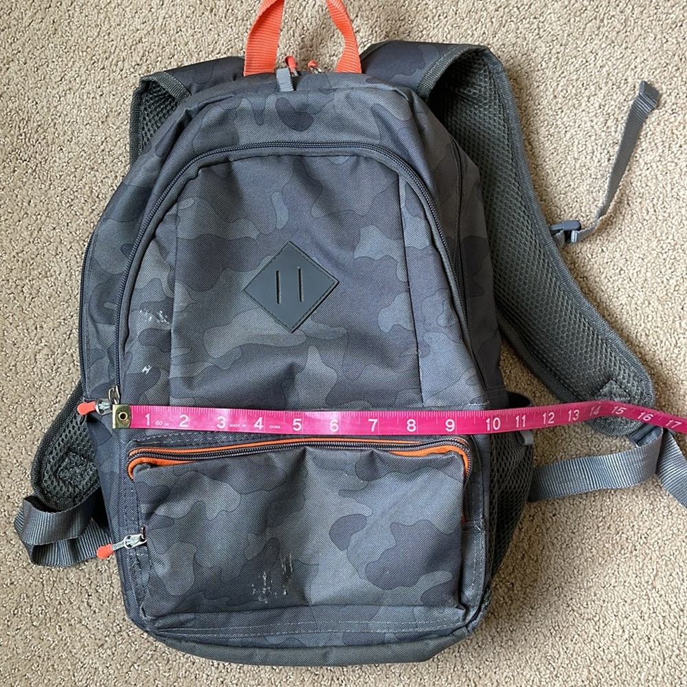 Target camo backpack - Picture 8 of 10